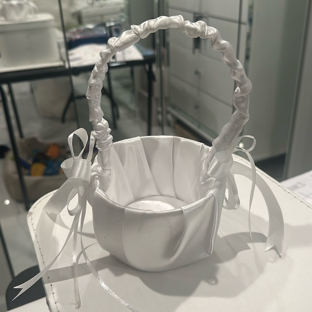 White flower girl basket